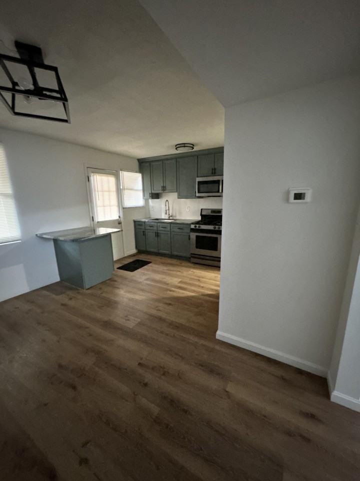 8558 Willow Oak Rd - Photo 5 of 17