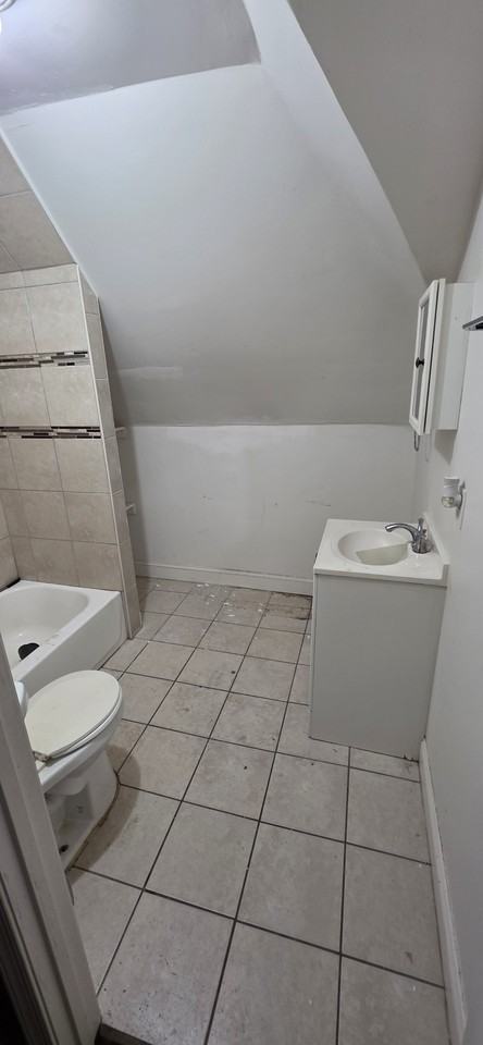 222 S Augusta Ave Apt 6a - Photo 7 of 10