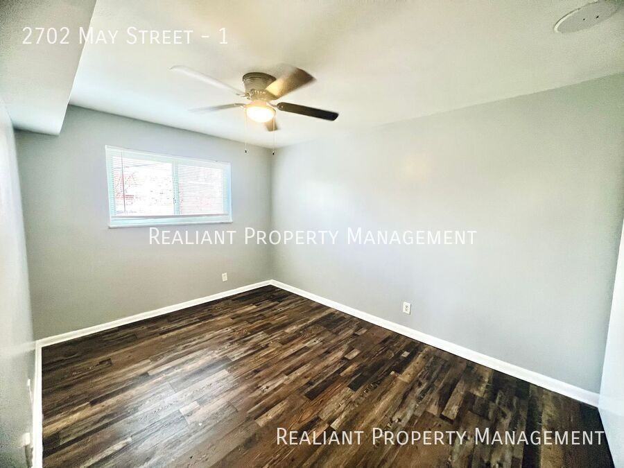 2702 May St #1 - Photo 6 of 10