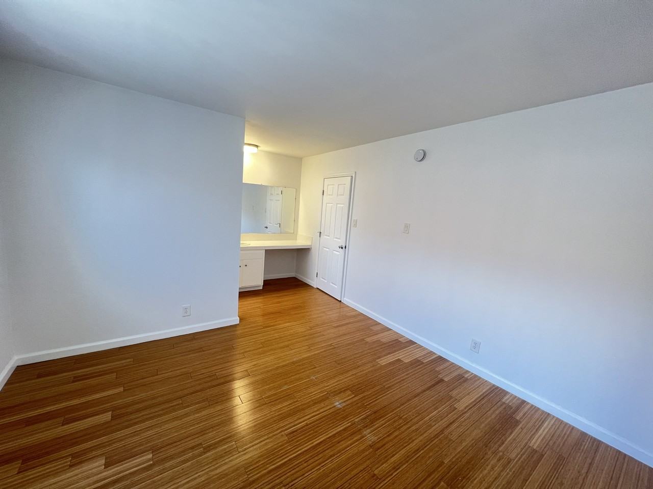 2624 6th Street - Photo 7 of 9