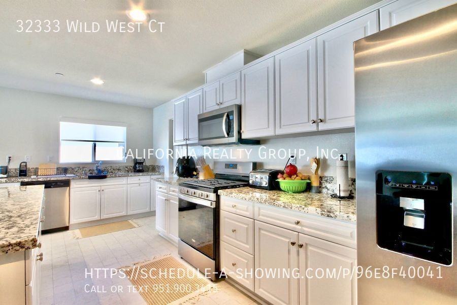 32333 Wild West Ct - Photo 5 of 15