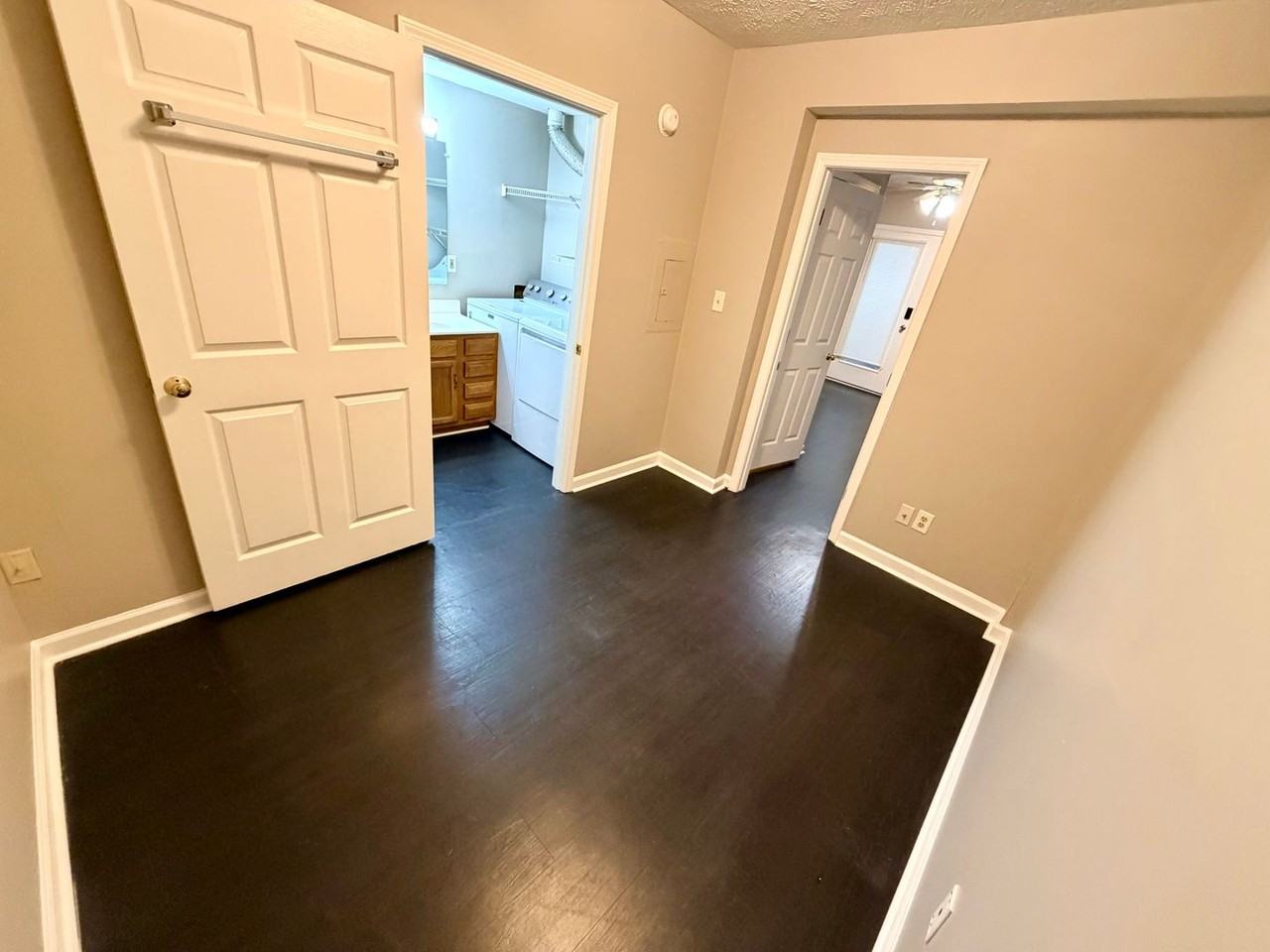 139 Macey Ave #Q - Photo 4 of 11