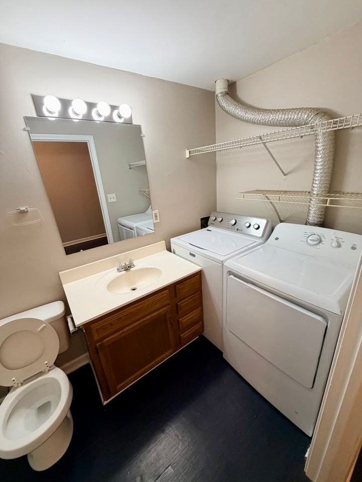 139 Macey Ave #Q - Photo 7 of 11