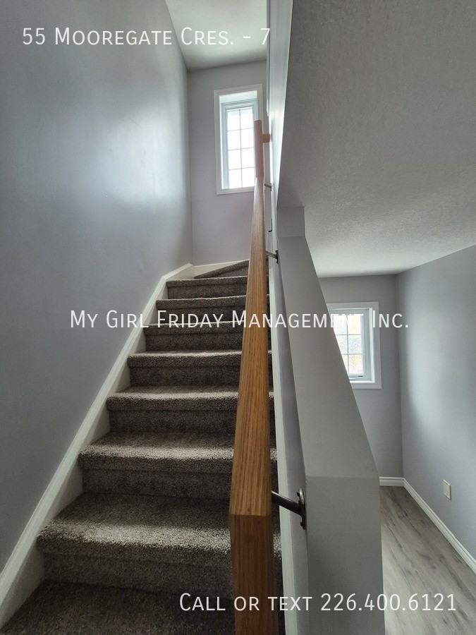 55 Mooregate Cres #7 - Photo 5 of 21