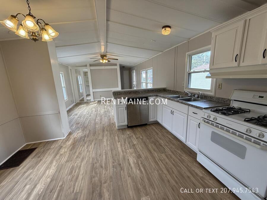 799 Stillwater Ave #8 - Photo 5 of 11