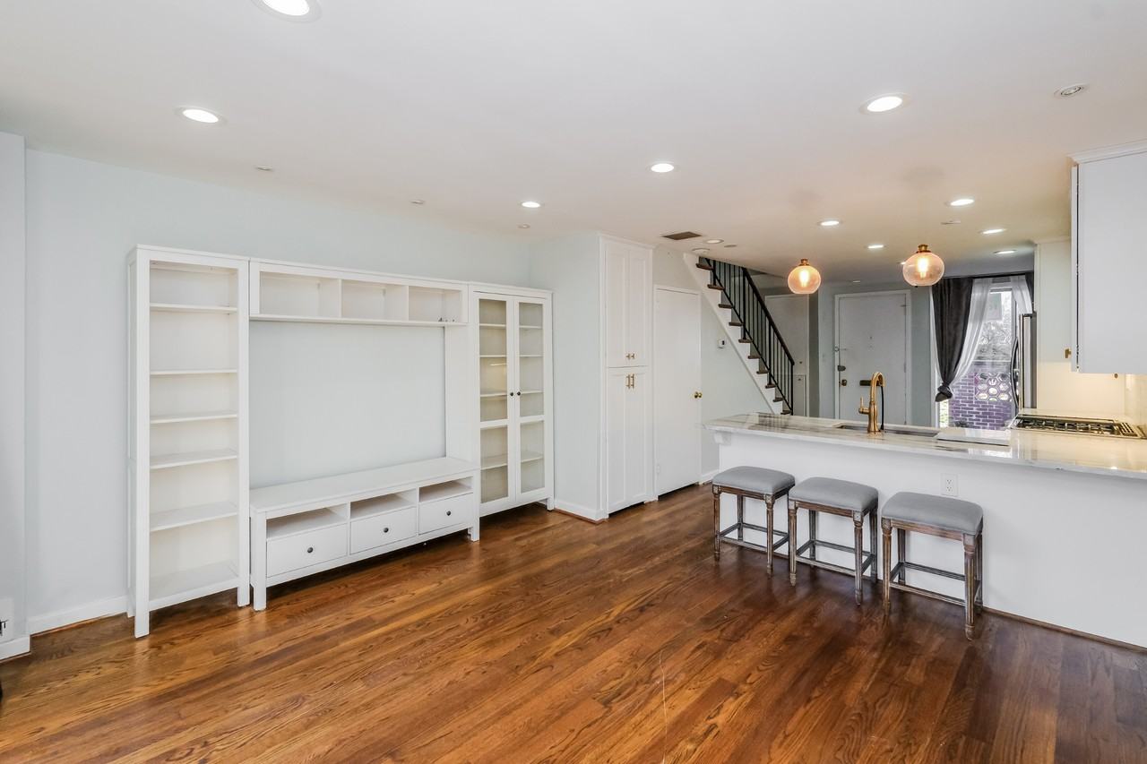 847 3rd St Sw - Photo 2 of 28