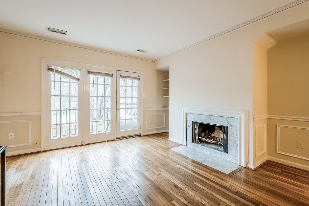 4515 Macarthur Blvd Nw #B - Photo 2 of 22