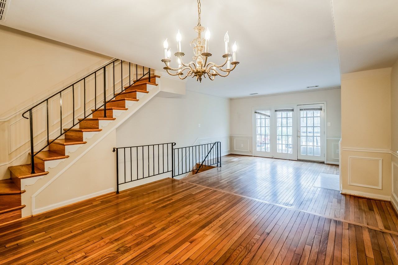 4515 Macarthur Blvd Nw #B - Photo 5 of 22