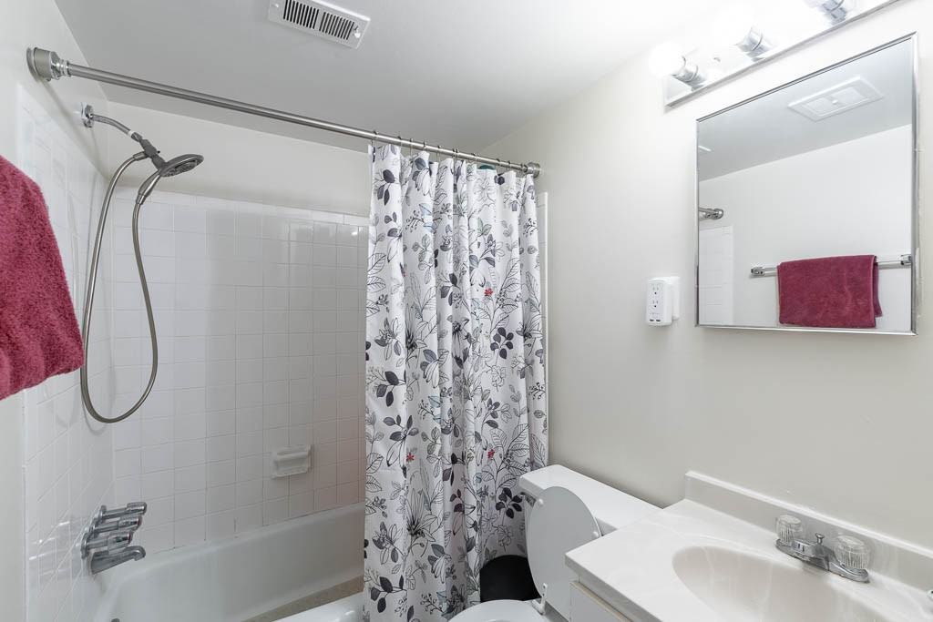 4450 Macarthur Blvd Nw #11A - Photo 6 of 11