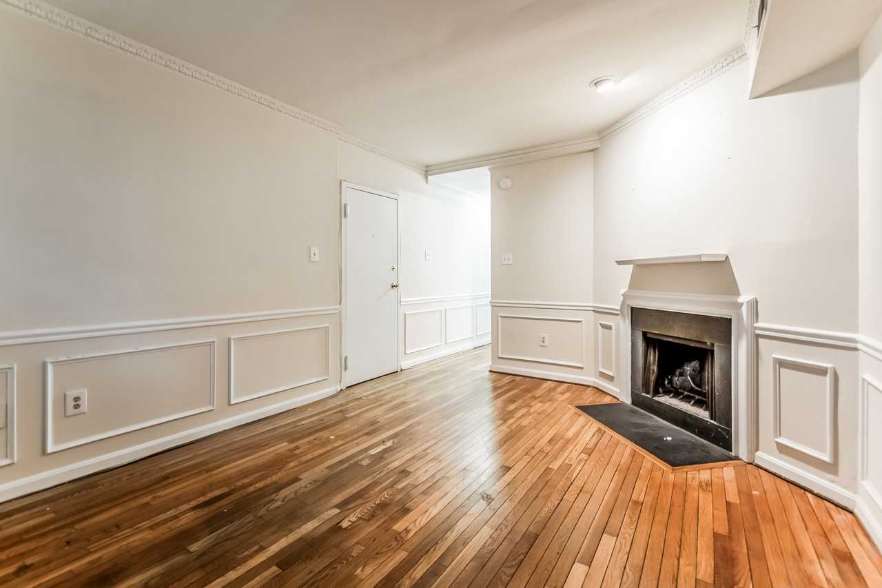 4515 Macarthur Blvd Nw #A - Photo 2 of 21