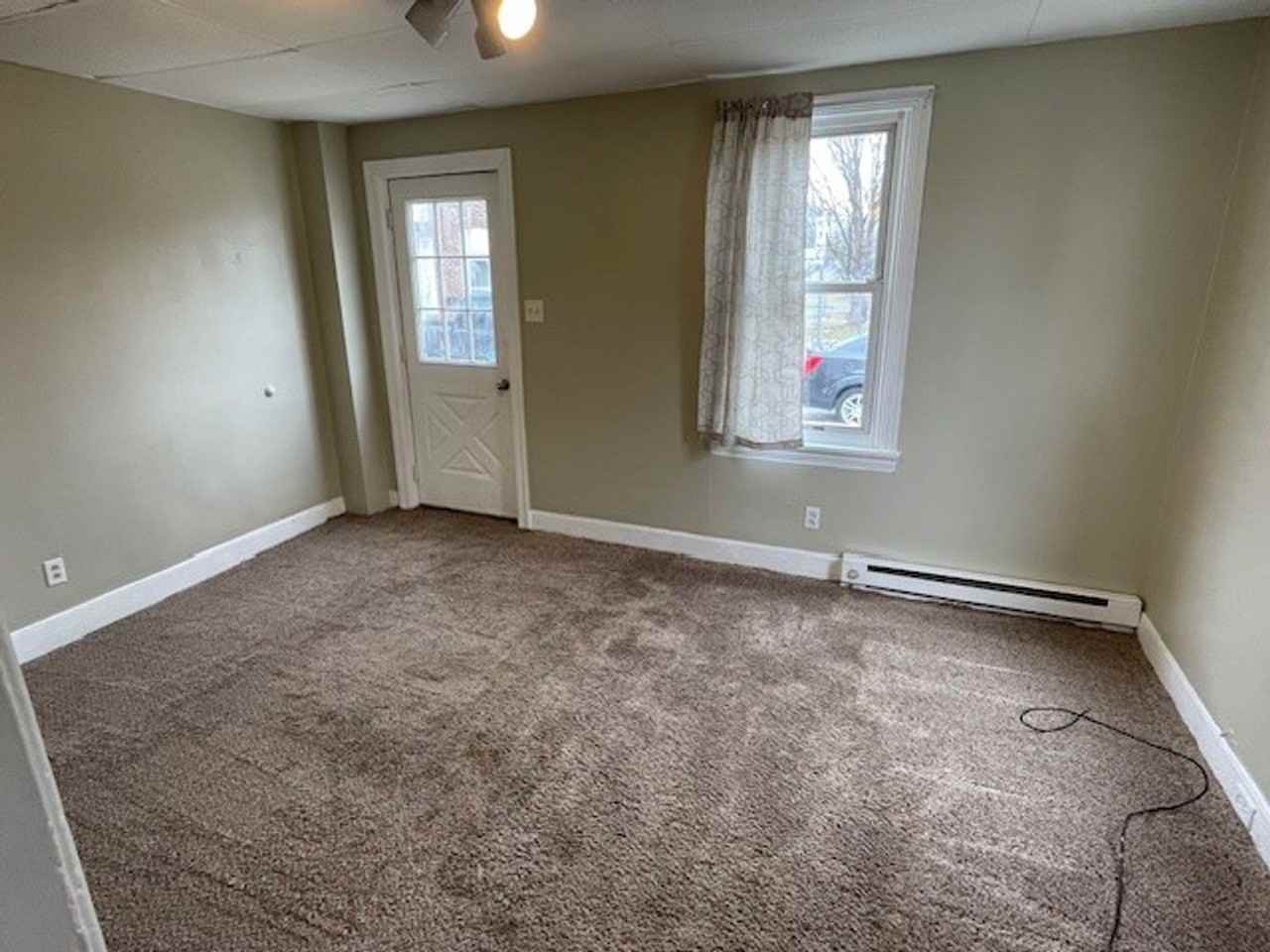 12 Kerrs Ave - Photo 3 of 12