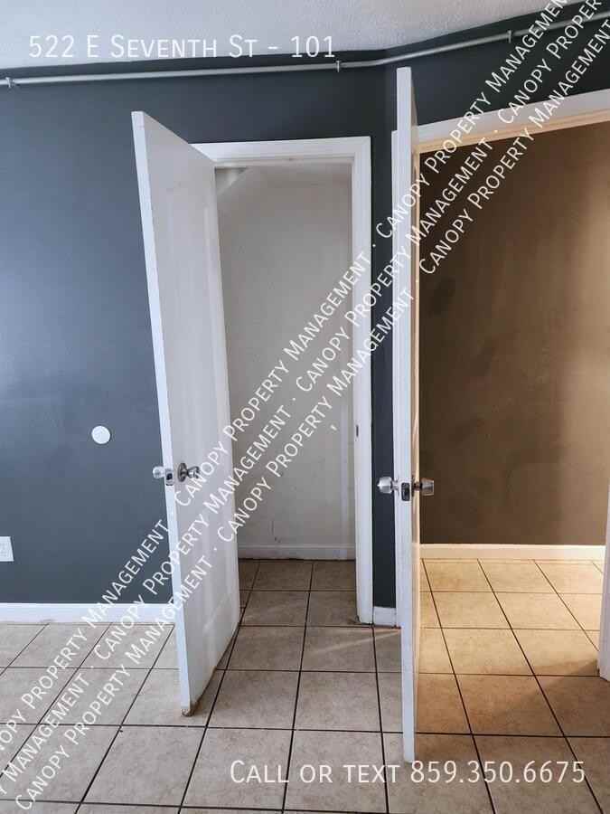 522 E Seventh St #101 - Photo 4 of 21