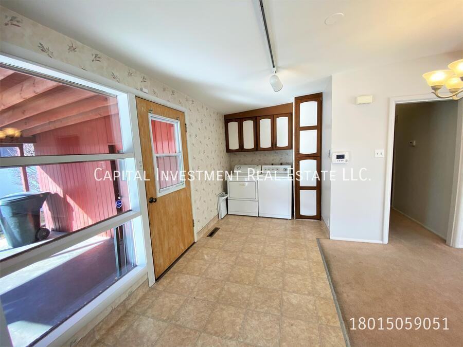 1455 E 4230 S - Photo 6 of 26