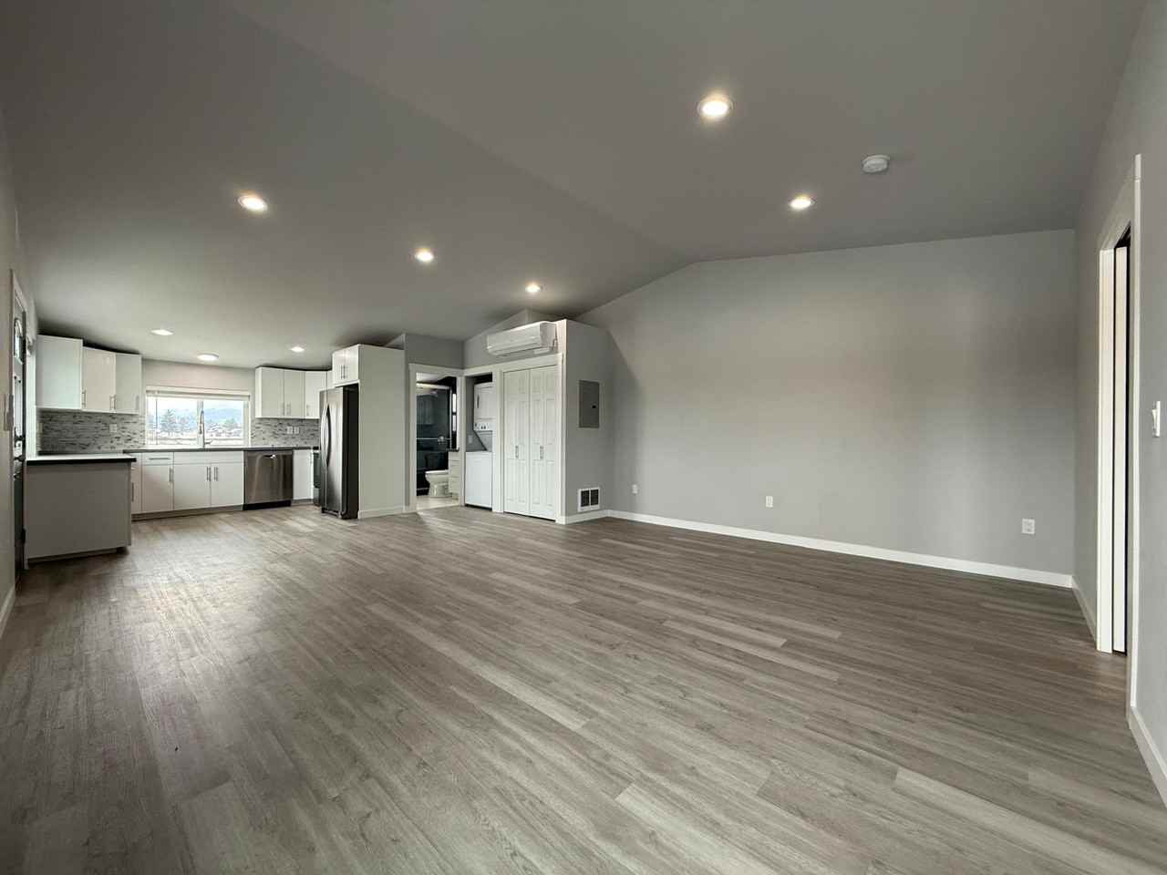 24211 E Wellesley Ave #1UNITB - Photo 6 of 22