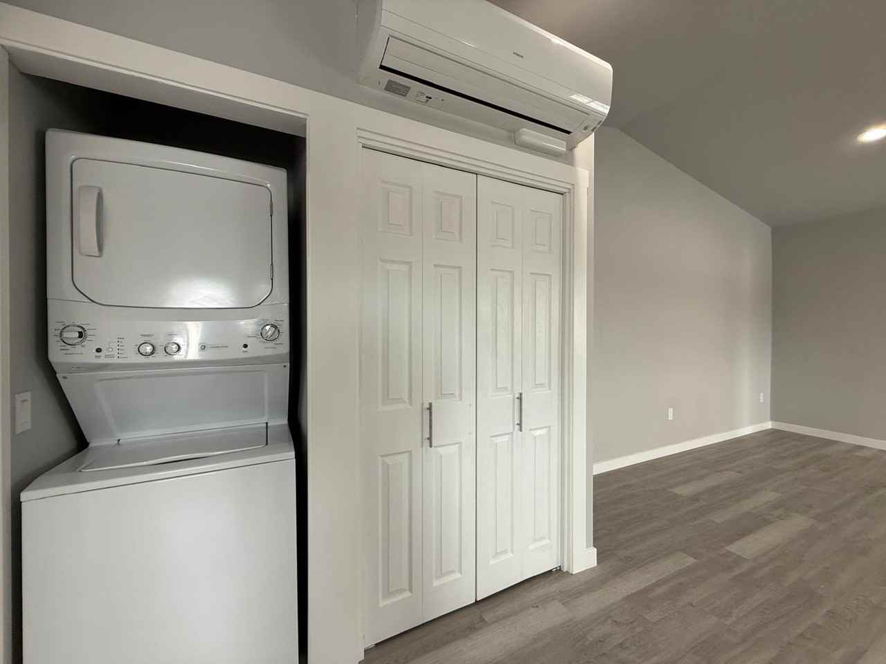 24211 E Wellesley Ave #B - Photo 7 of 22
