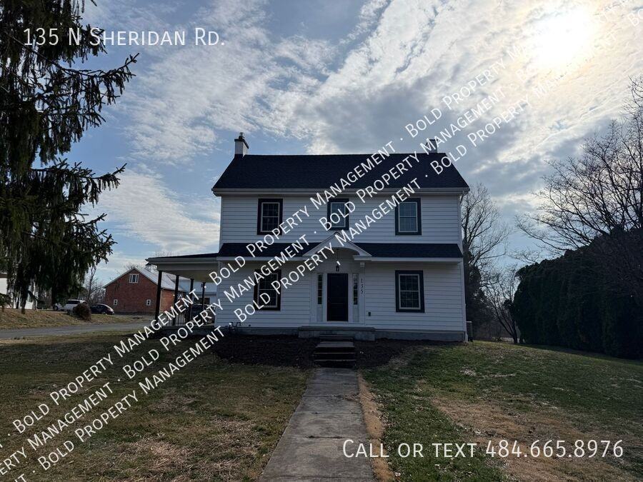 135 N Sheridan Rd - Photo 3 of 22