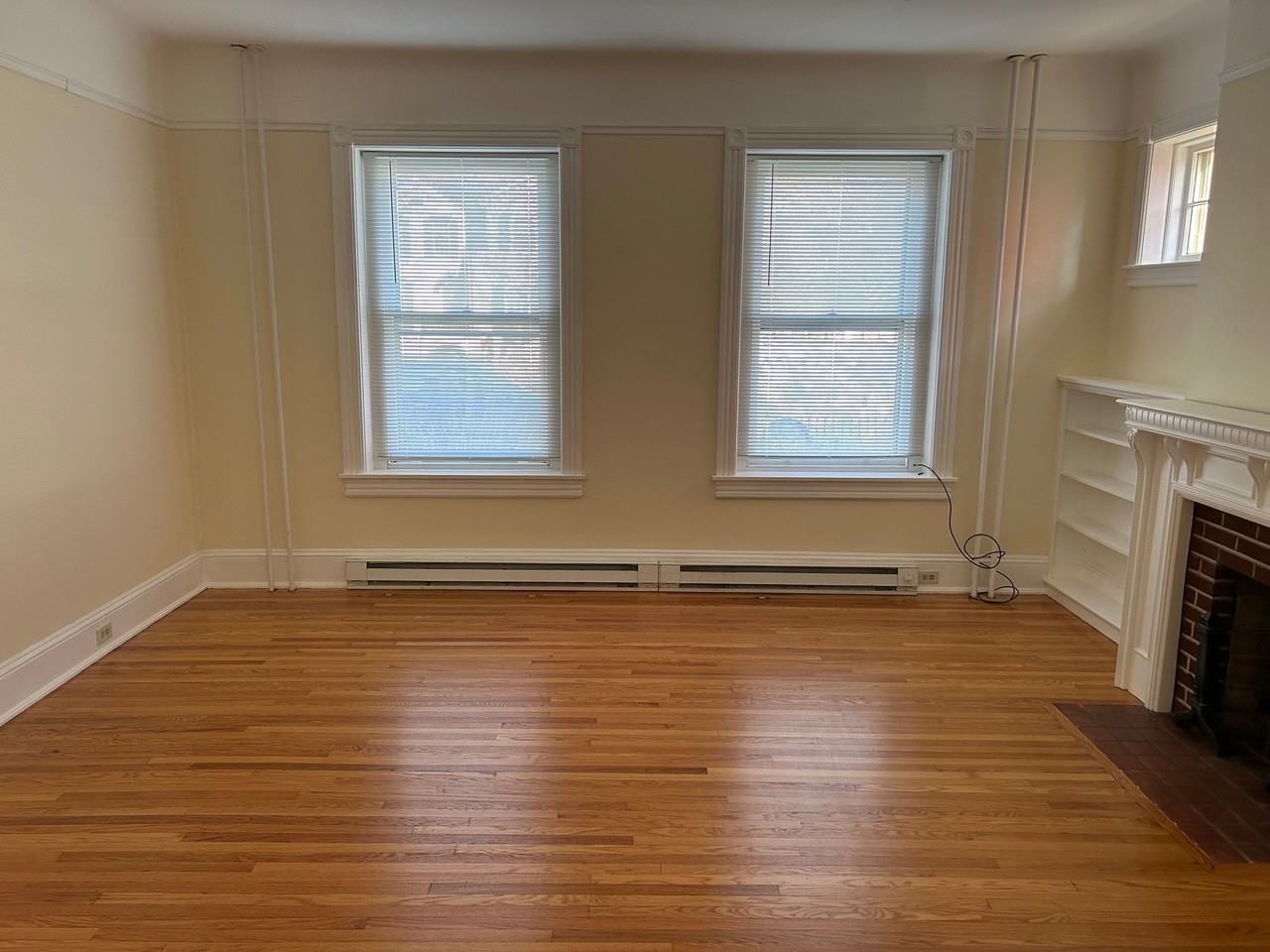 30 E Market St #1 - Photo 3 of 17