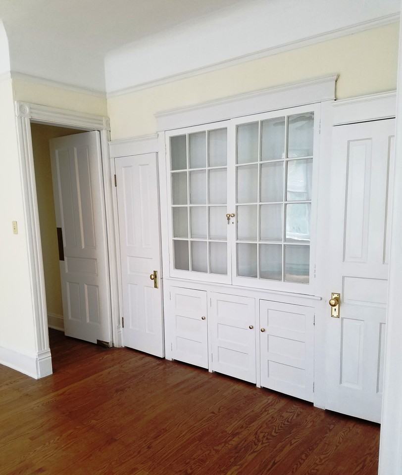 30 E Market St #1 - Photo 5 of 17