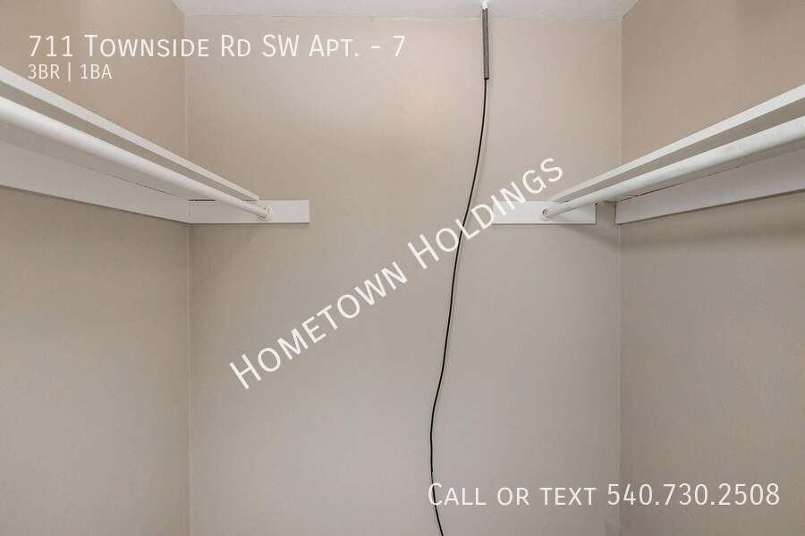 711 Townside Rd Sw #7 - Photo 6 of 19