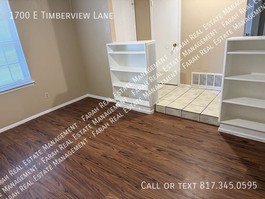 1700 E Timberview Ln - Photo 3 of 13