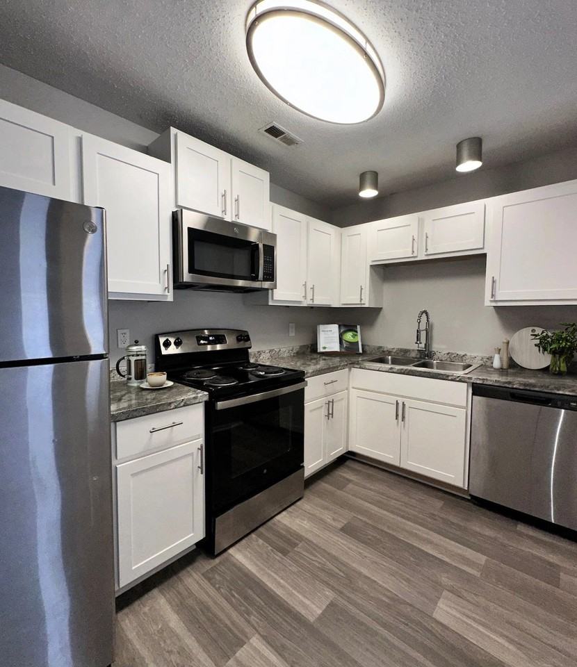 Coffey Creek Apartments - Photo 2 of 26