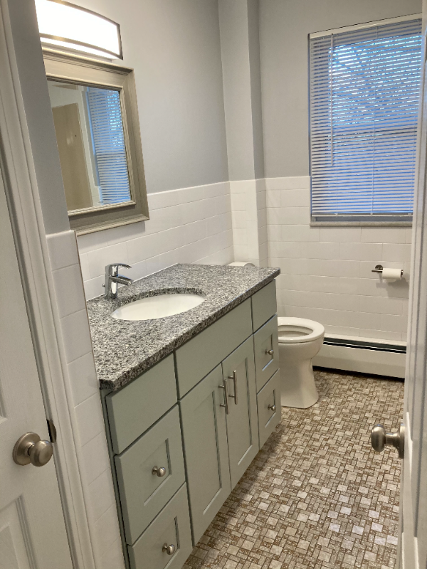 650 Admiral St #2 - Photo 2 of 8