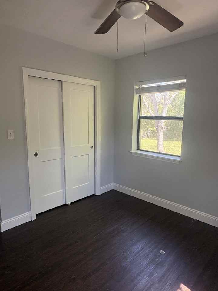 2113 E Dellview Dr - Photo 6 of 12