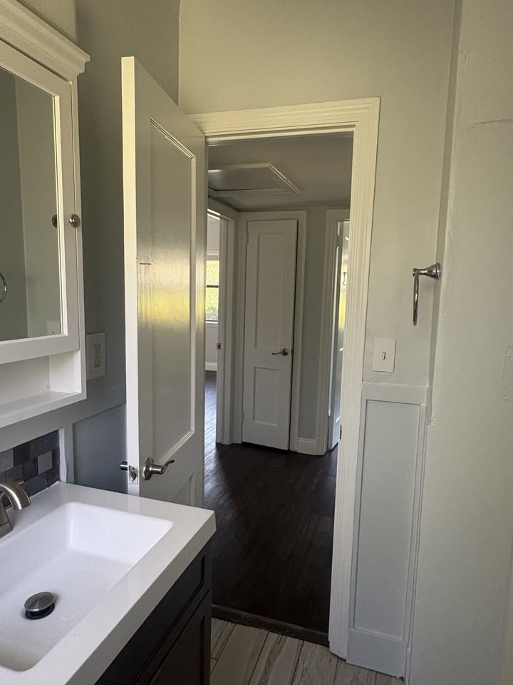 2113 E Dellview Dr - Photo 7 of 12