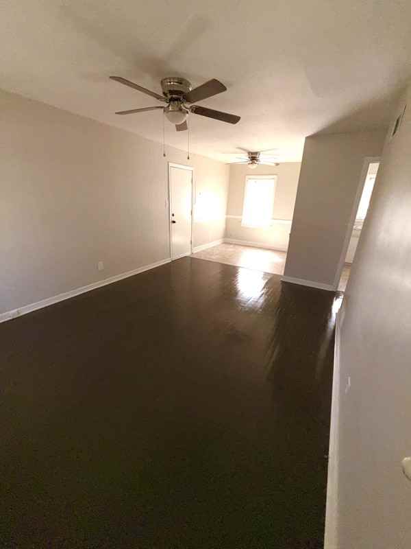 319 Orchard Ln - Photo 2 of 17