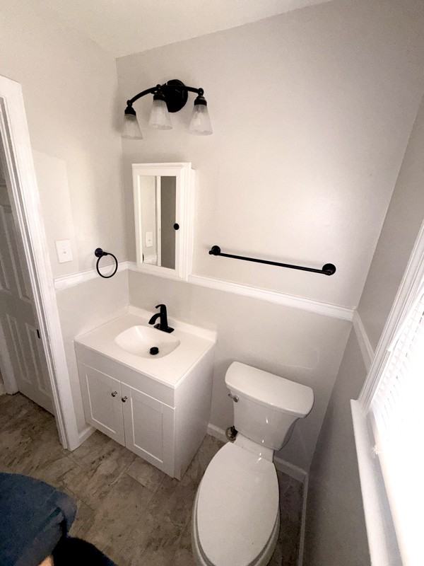 319 Orchard Ln - Photo 4 of 17