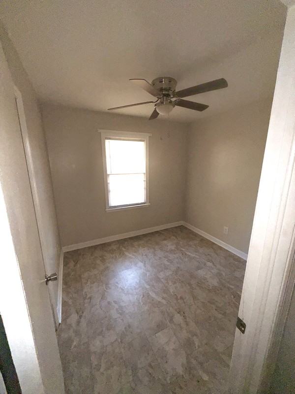 319 Orchard Ln - Photo 6 of 17