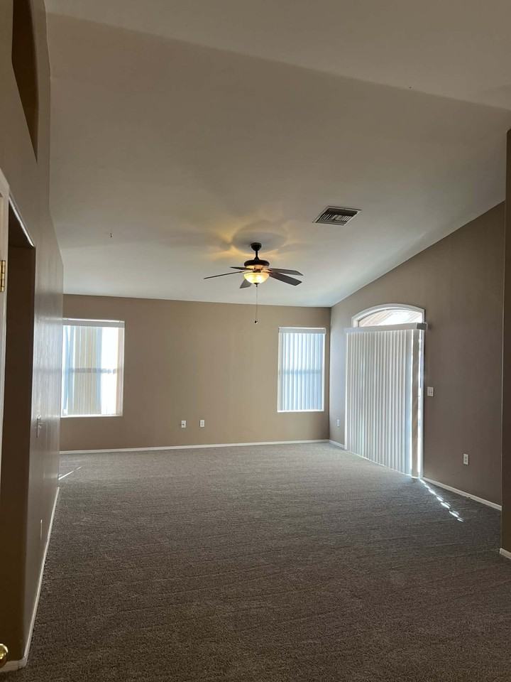 8855 N Moonfire Dr #1 - Photo 3 of 19