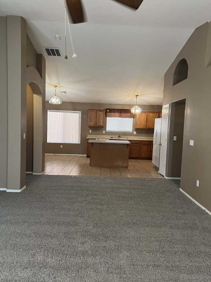 8855 N Moonfire Dr #1 - Photo 4 of 19