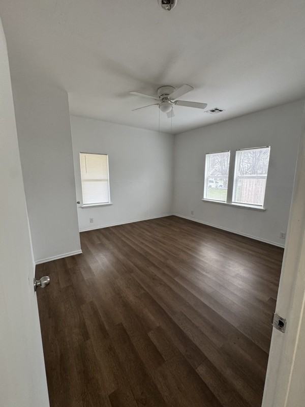 1702 S 7th St - Photo 4 of 7