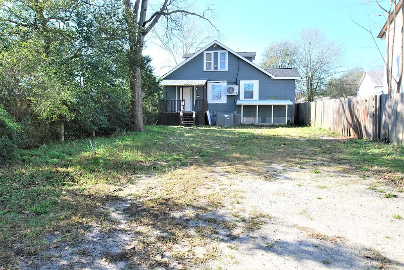 1727 Starnes St #A - Photo 2 of 2