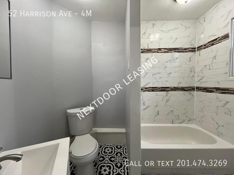 52 Harrison Ave #4M - Photo 4 of 8