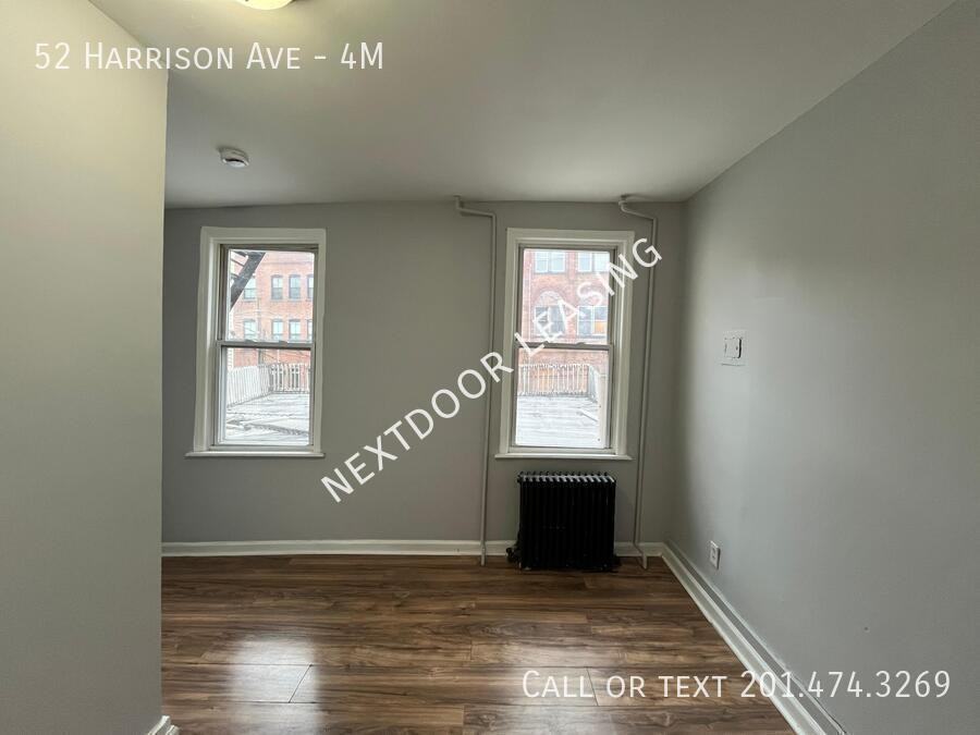 52 Harrison Ave #4M - Photo 5 of 8
