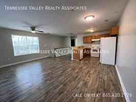 featured image of 156 N Illinois Ave #C