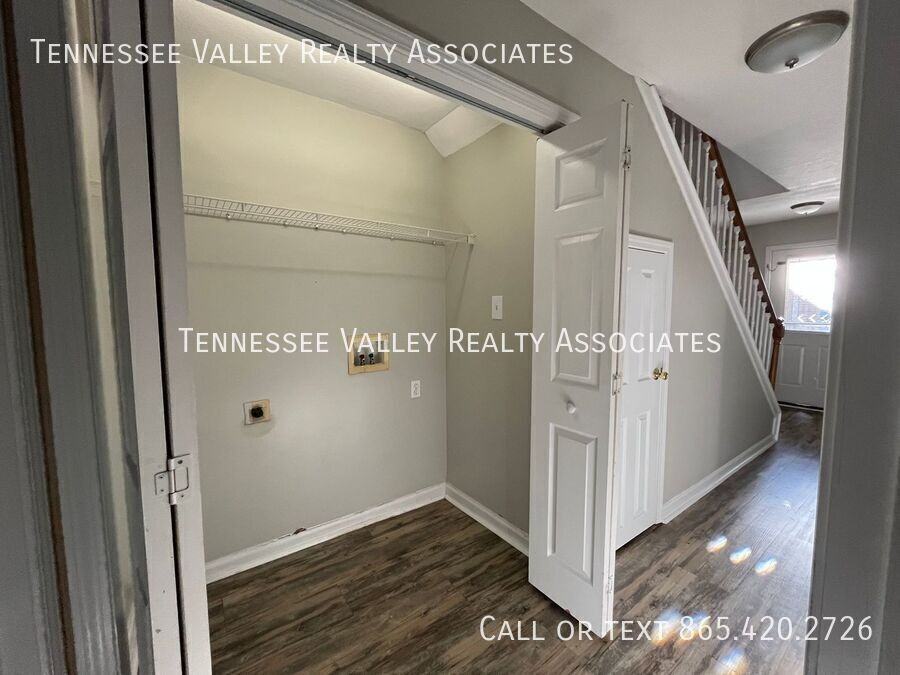 156 N Illinois Ave #C - Photo 7 of 7