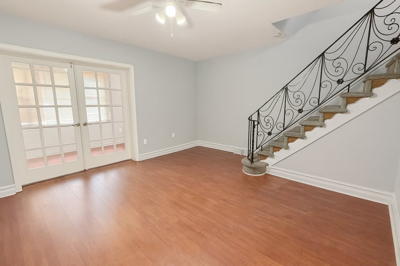 2602 S 61st St - Photo 5 of 12