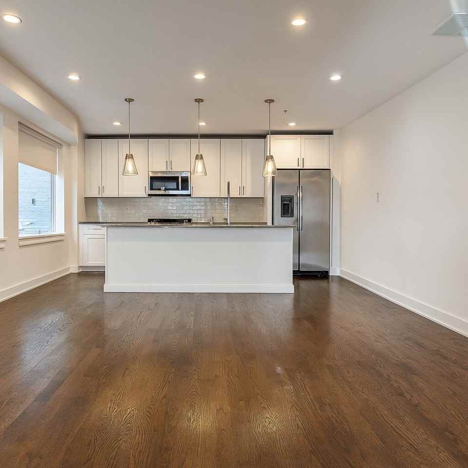 1022 S 2nd St #2 - Photo 2 of 27