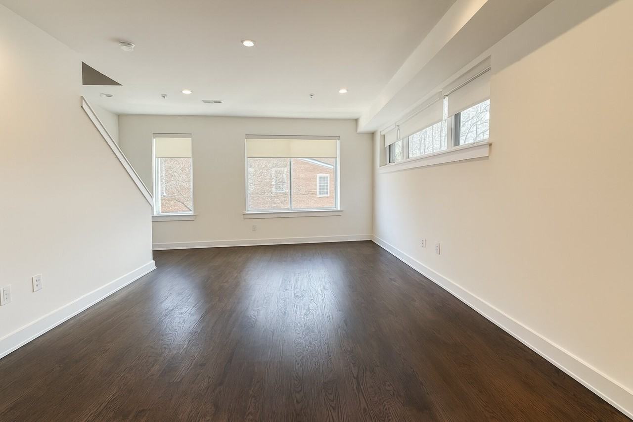 1022 S 2nd St #2 - Photo 7 of 27