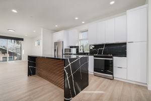 featured image of 2715 Tomato Aly #2715