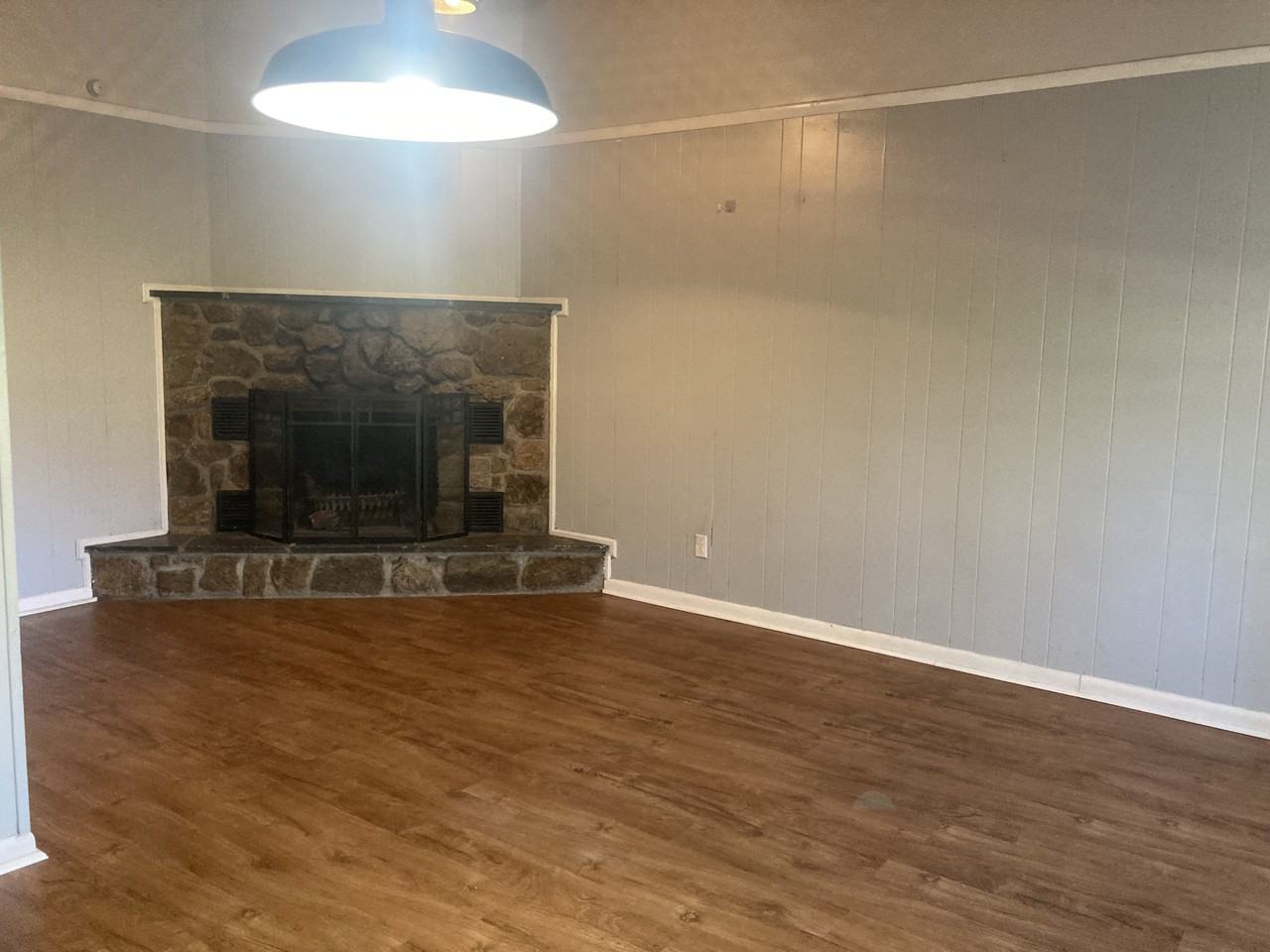 959 Timberlake Dr #4 - Photo 2 of 6