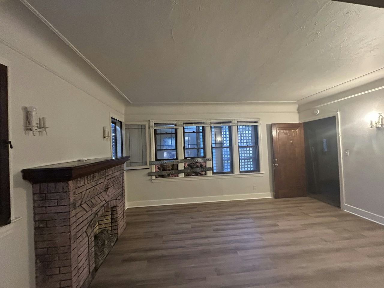 4401 Buckingham, Unit 1 - Photo 2 of 20