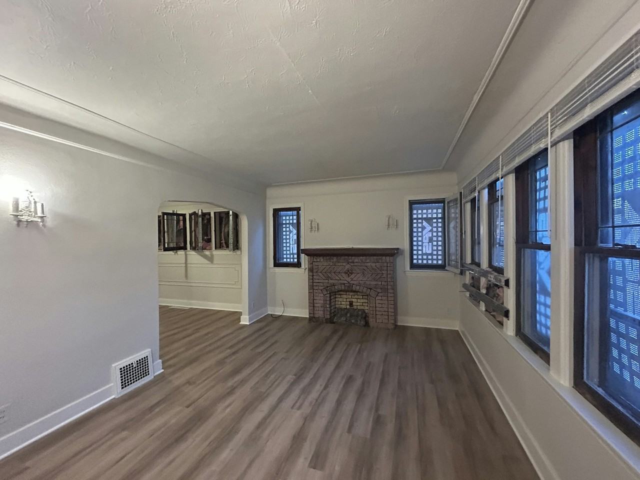 4401 Buckingham, Unit 1 - Photo 3 of 20