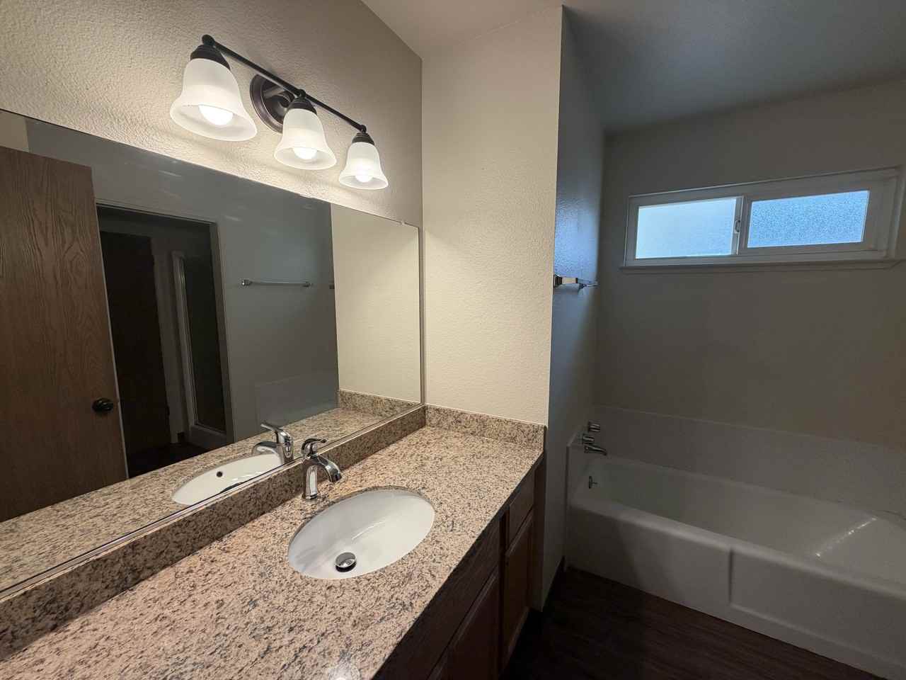 1401 E Rumble Rd #1 - Photo 6 of 10