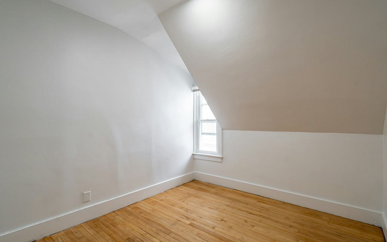 2955 North 17th Street, Unit B - Photo 7 of 15