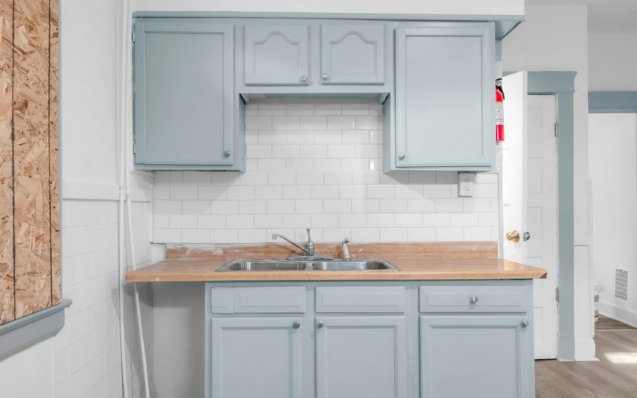 15322 Yorick Avenue, Unit A - Photo 5 of 14