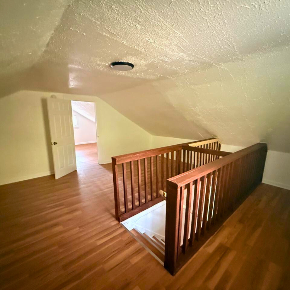 2995 East 125th Street - Photo 7 of 8